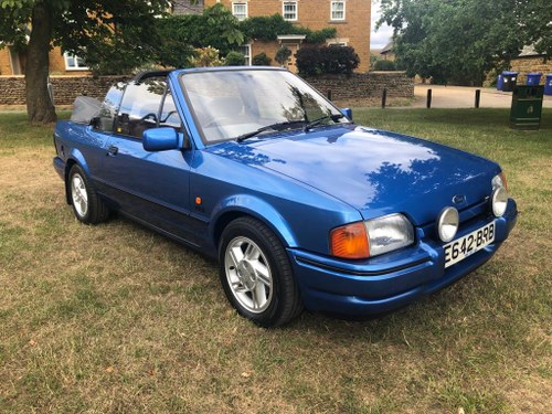 1987 Ford Escort XR3I Cabriolet Only 32,500 Miles From New In vendita