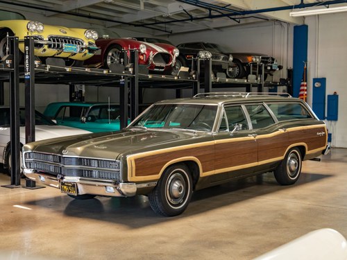 1969 Ltd Ford Country Squire Wagon 429 V8 SOLD