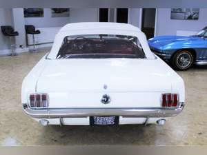 1965 Ford T5 Mustang Convertible 289 V8 Manual For Sale (picture 40 of 100)