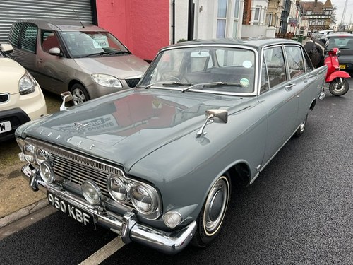 1962 FORD ZODIAC Mk 111 - SIMPLY THE BEST ! A vendre