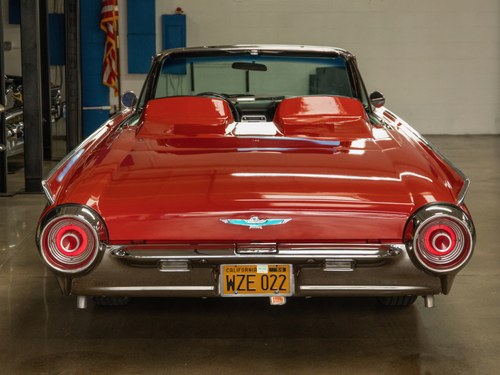 1962 Ford Thunderbird - 5