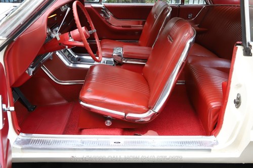 1965 Ford Thunderbird - 5