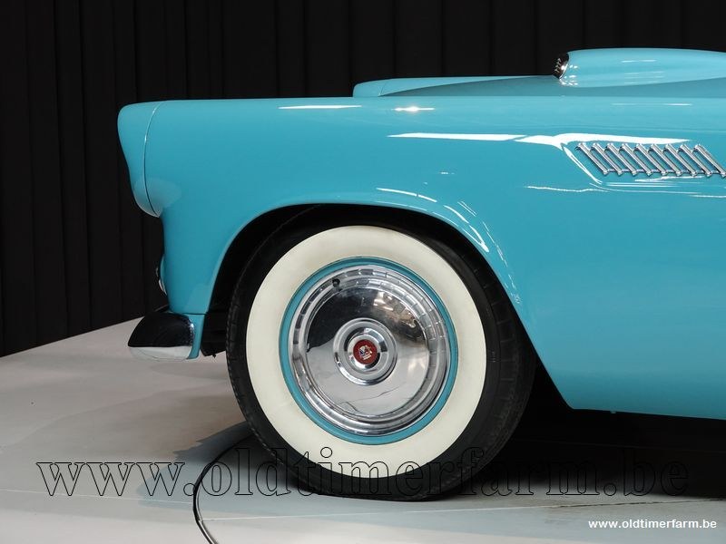 1956 Ford Thunderbird - 4