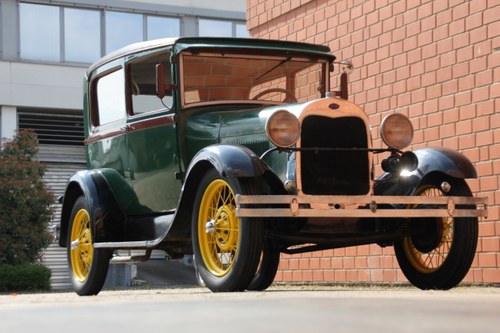 1929 Ford Tudor - 8