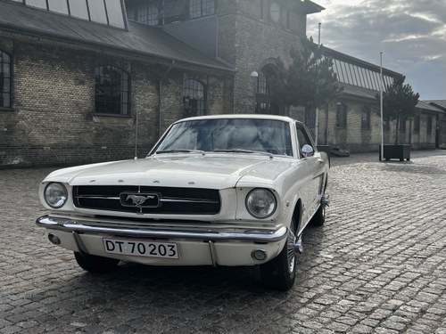 1964 Ford 1964 1/2 F-Code Mustang