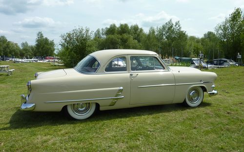 1953 Ford Customline Club Coupe (picture 1 of 22)