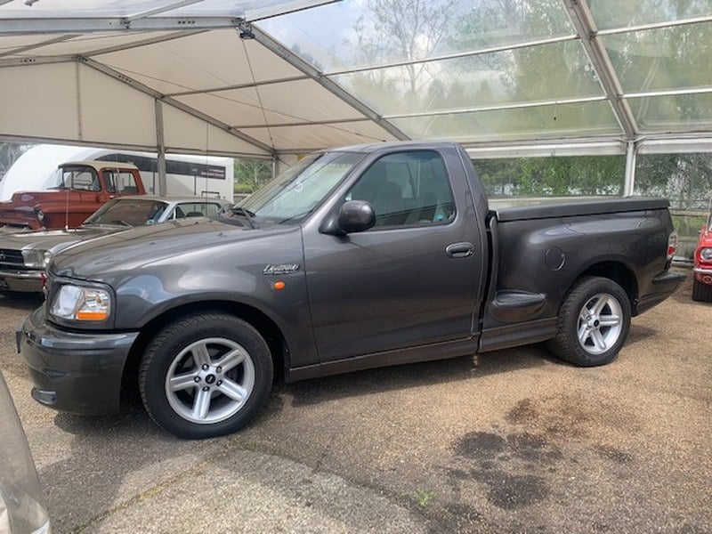 FORD F150 LIGHTNING TRUCK 2003