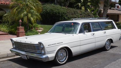 1965 Ford Country Sedan, Ford Country