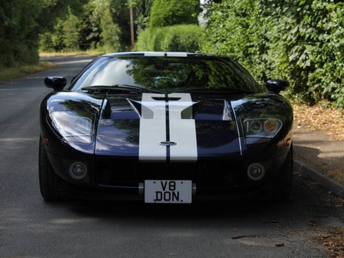1966 Ford GT - 2
