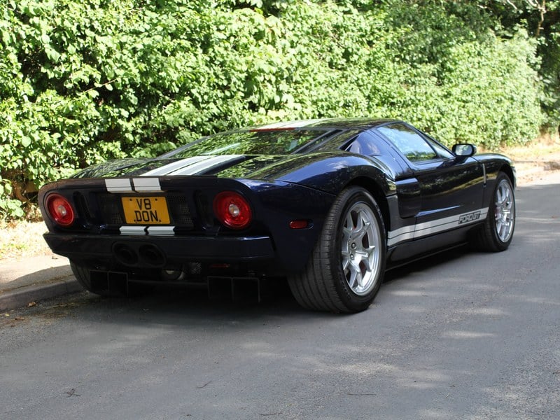 1966 Ford GT - 4
