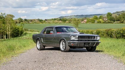 Ford Mustang Coupe 'Restomod'