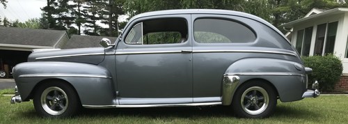 1947 Ford De Luxe - 5