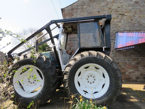 1976 Ford COUNTY 1164 Tractor