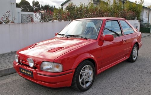 Ford Escort RS Turbo (picture 1 of 7)