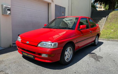 Ford Escort XR3i (picture 1 of 13)