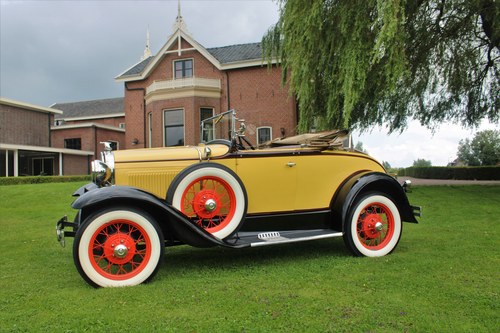 1930 Ford model a roadster deluxe