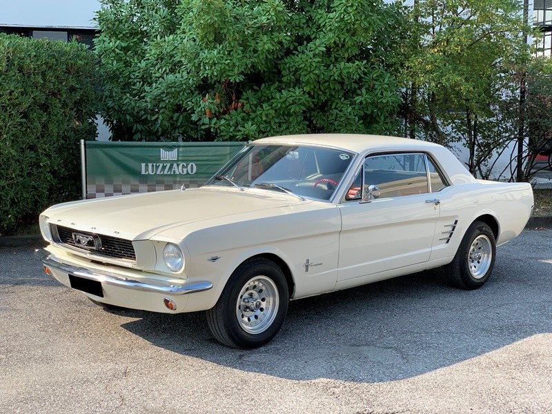 Ford Mustang 289 Automatic - 1966