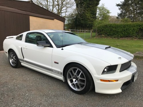 2009 SHELBY MUSTANG GT IN WHITE JUST 9K ** SIMPLY STUNNING ** VERKAUFT