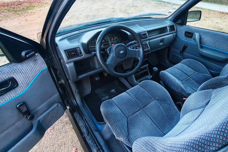 1989 Ford Fiesta - 7