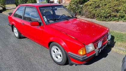 Lhd ford XR3I very solid car running project