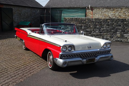 1959 Ford Skyliner