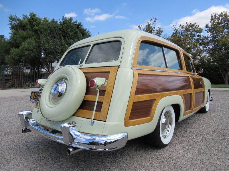 1951 Ford Woody - 4