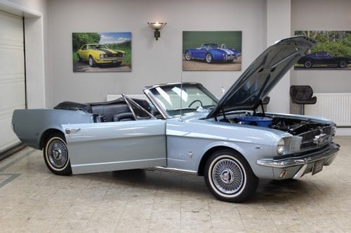 1964 1/2 Ford Mustang Convertible 260 V8 Auto Fully Restored VENDUTO