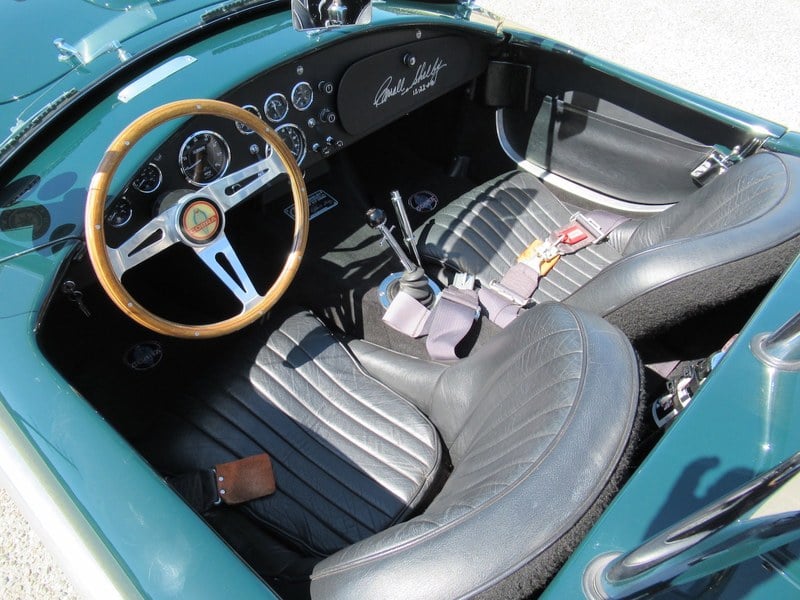 1965 Ford Shelby Cobra - 7