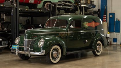 1940 Ford Deluxe Panel Van 221 V8