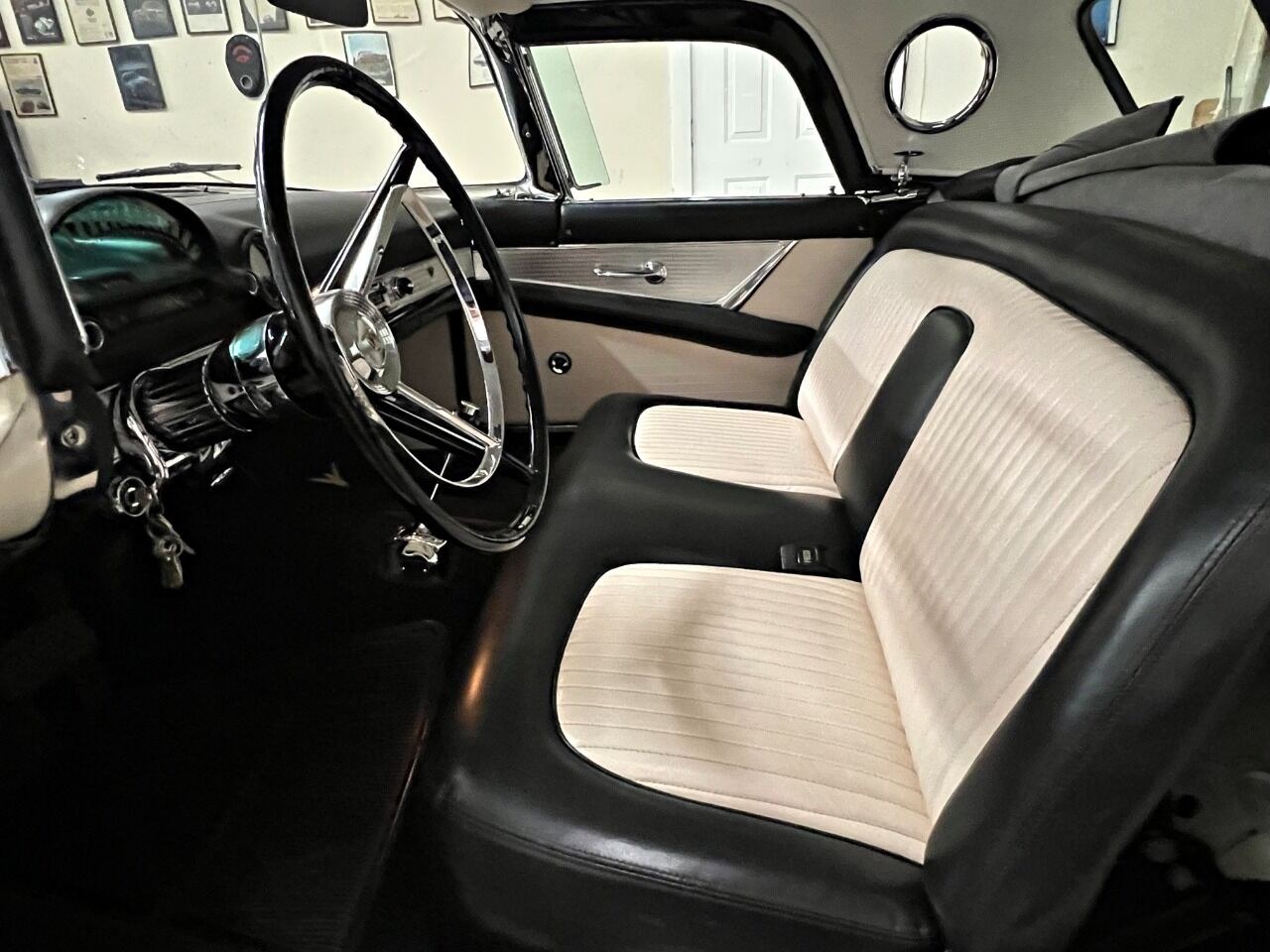 1956 Ford Thunderbird Porthole Convertible, foto 4