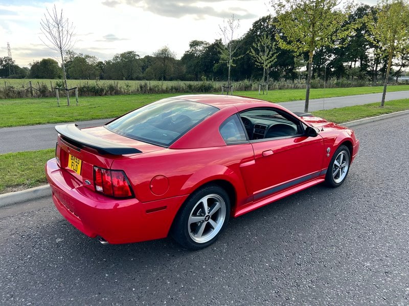 2004 Ford Mustang - 4