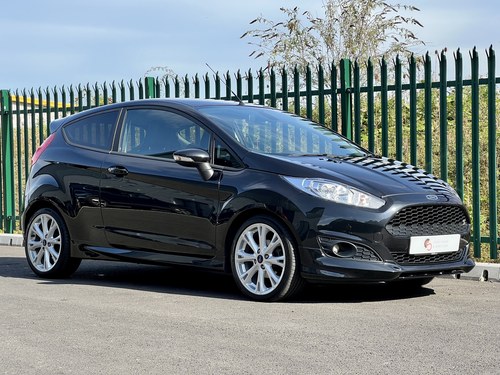 2015 Ford Fiesta 1.0T EcoBoost Zetec S *** NOW SOLD *** A vendre