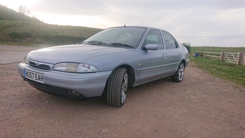 1995 Ford Mondeo Ghia A
