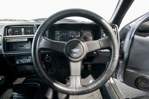 1990 Ford Sierra - 8