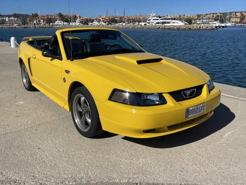 2004 Ford Mustang Convertible 27000 miles
