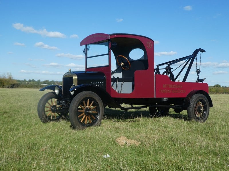 1925 Ford Model T - 1
