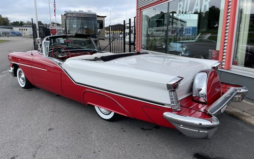 1957 Oldsmobile Ninety Eight Convertible (picture 1 of 47)