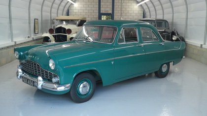 Ford Zephyr - Early Production Model