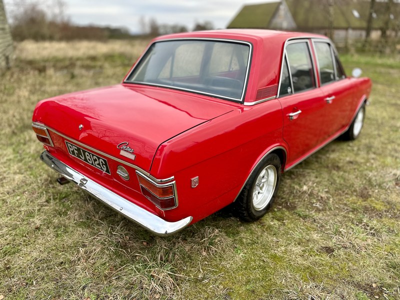 1968 Ford Cortina - 7