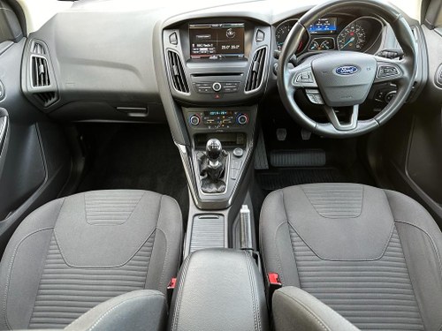 2015 Ford Focus - 9