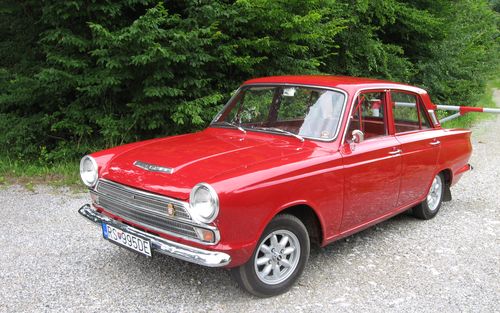 1964 Ford Cortina (picture 1 of 15)