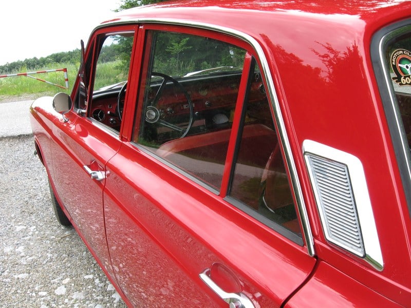 1964 Ford Cortina - 7