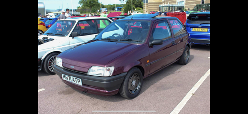 1995 Ford Fiesta - 5