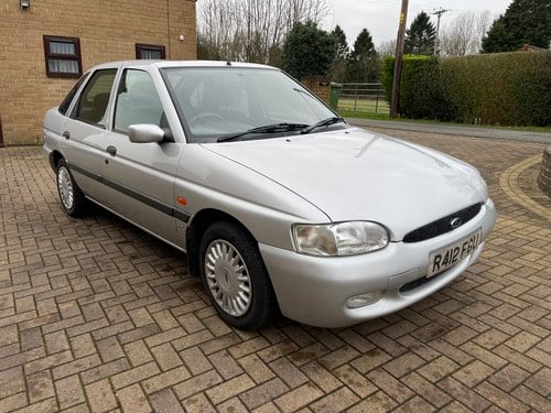 1998 Ford Escort