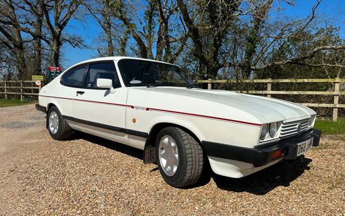 Ford Capri 2.8 injection Special (picture 1 of 23)