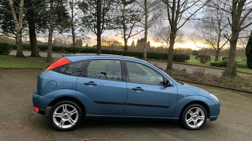 Picture of 2000 2001 Ford Focus - For Sale