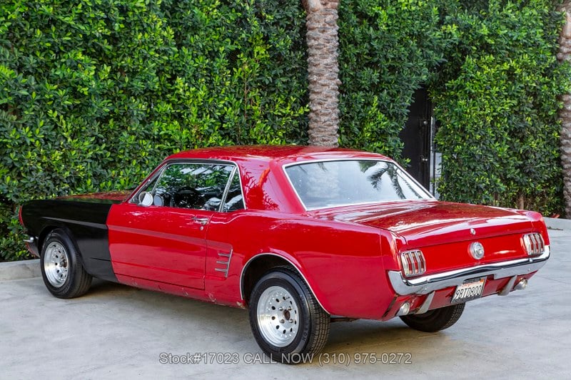1966 Ford Mustang - 4