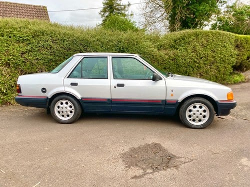 1987 Ford Orion - 5