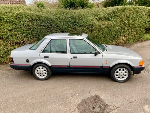 1987 Ford Orion - 6