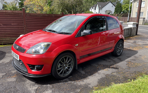 2007 Ford Fiesta ST (picture 1 of 13)